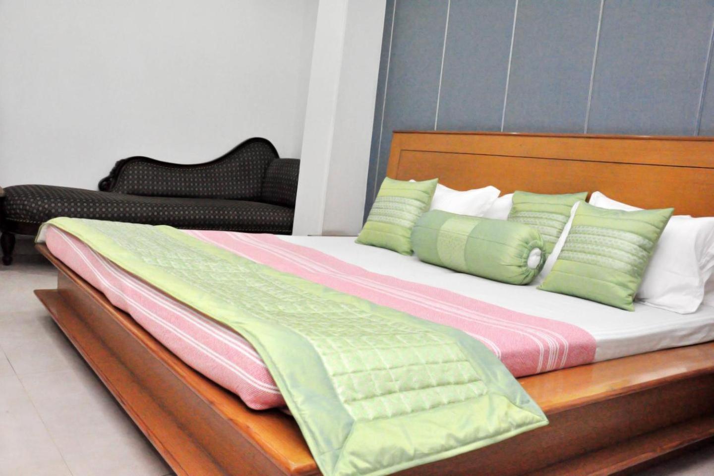 Hotel Blue Bell - Karol Bagh New Delhi Eksteriør bilde