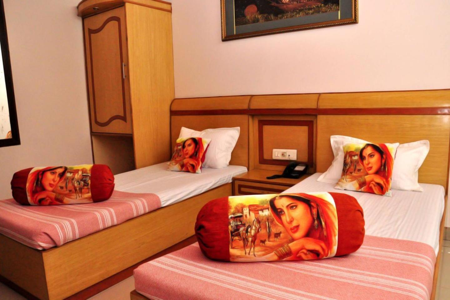 Hotel Blue Bell - Karol Bagh New Delhi Eksteriør bilde